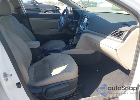 2017 Hyundai Elantra Se z USA, uszkodzony, nr VIN 5NPD84LF9HH009330